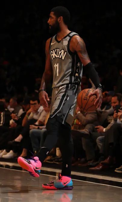 包含爵士球队遭逢挑战,积分暂居西部前五的词条 包含爵士球队遭逢挑战,积分暂居西部前五的词条