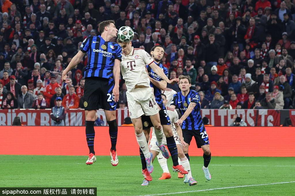 拜仁慕尼黑队备战欧冠,战术训练密集展开的简单介绍 拜仁慕尼黑队备战欧冠,战术训练密集展开的简单介绍