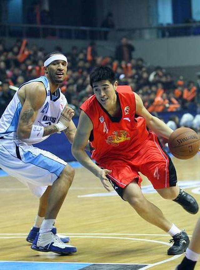 精彩纷呈!顶级巨星撕碎阻挡的简单介绍 精彩纷呈!顶级巨星撕碎阻挡的简单介绍