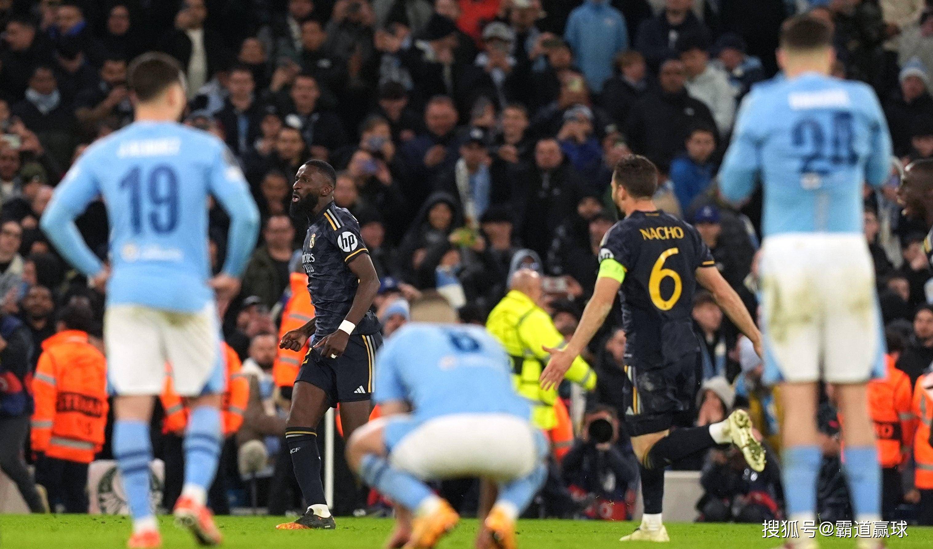 包含欧冠半决赛:巴黎击败皇家马德里,晋级决赛!的词条 包含欧冠半决赛:巴黎击败皇家马德里,晋级决赛!的词条