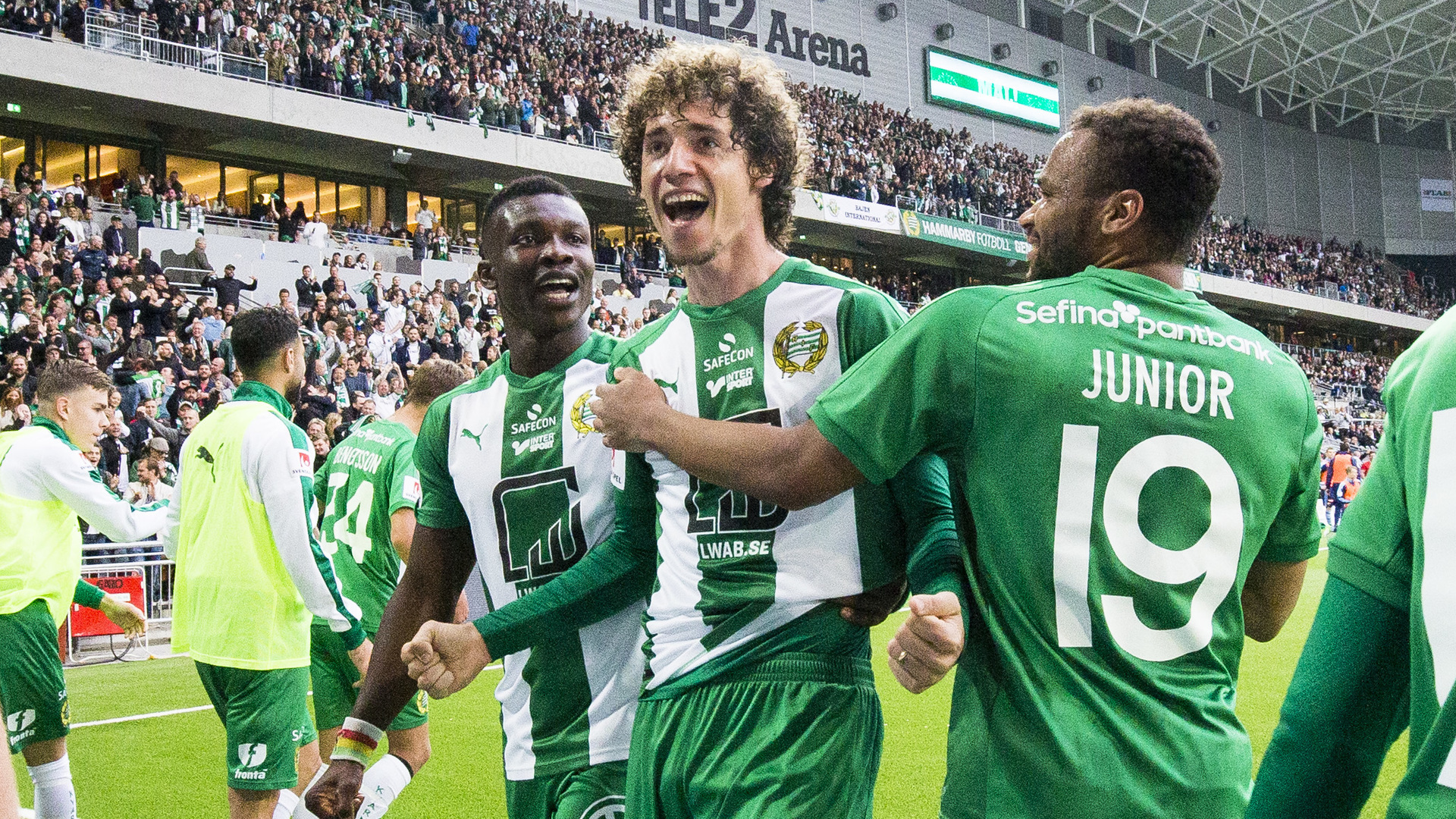 瑞典队获得国际比赛冠军喜获荣誉