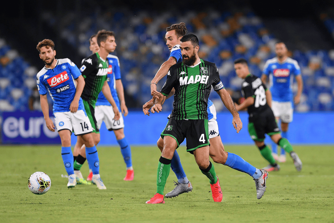 萨索洛中场表现出色，成为球队核心的简单介绍