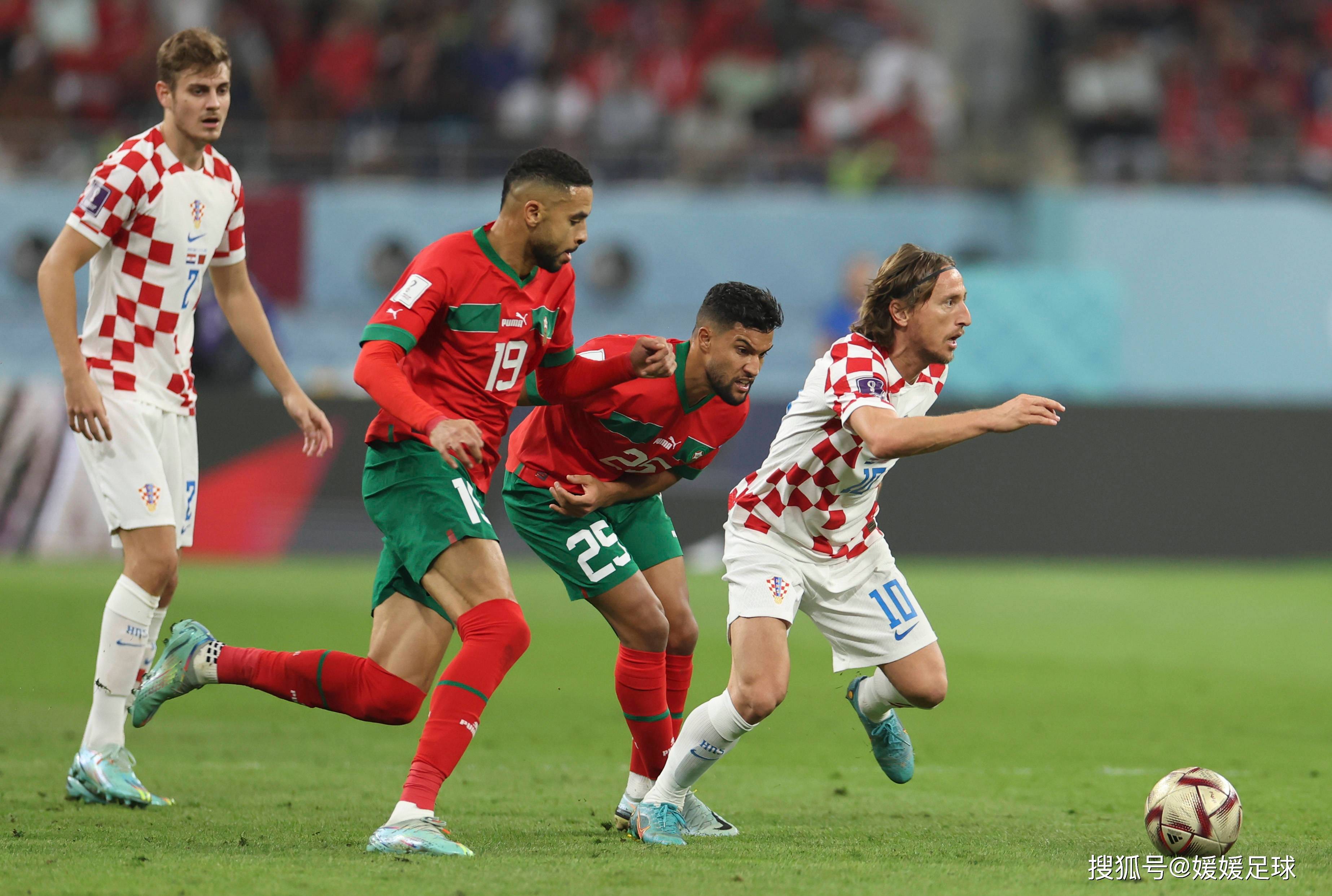 关于阿克罗地亚大胜意大利晋级,捷克遭淘汰的信息 关于阿克罗地亚大胜意大利晋级,捷克遭淘汰的信息