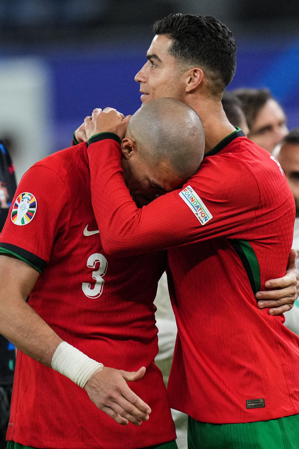 葡萄牙国脚因伤缺席国家队友谊赛的简单介绍 葡萄牙国脚因伤缺席国家队友谊赛的简单介绍