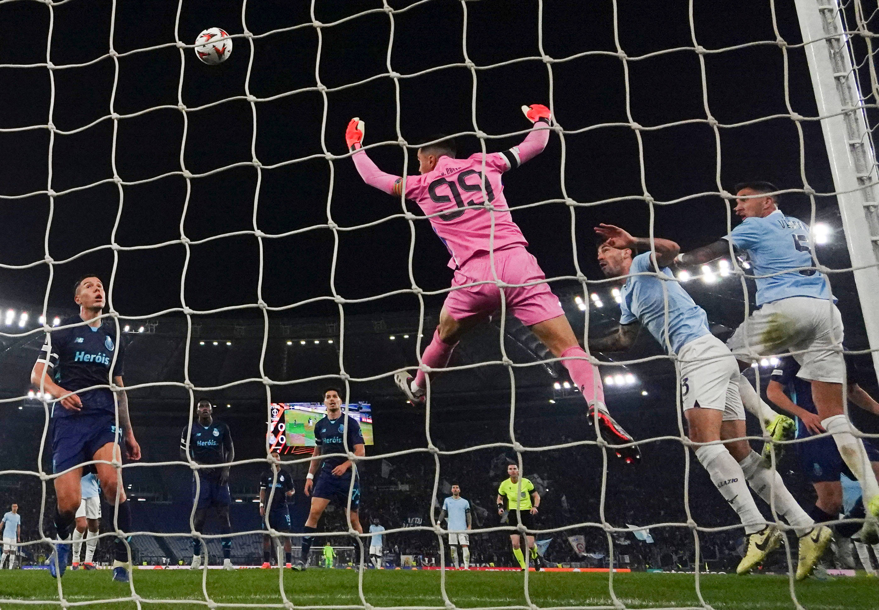 波黑队实力强劲,备战欧锦赛决赛阶段的简单介绍 波黑队实力强劲,备战欧锦赛决赛阶段的简单介绍