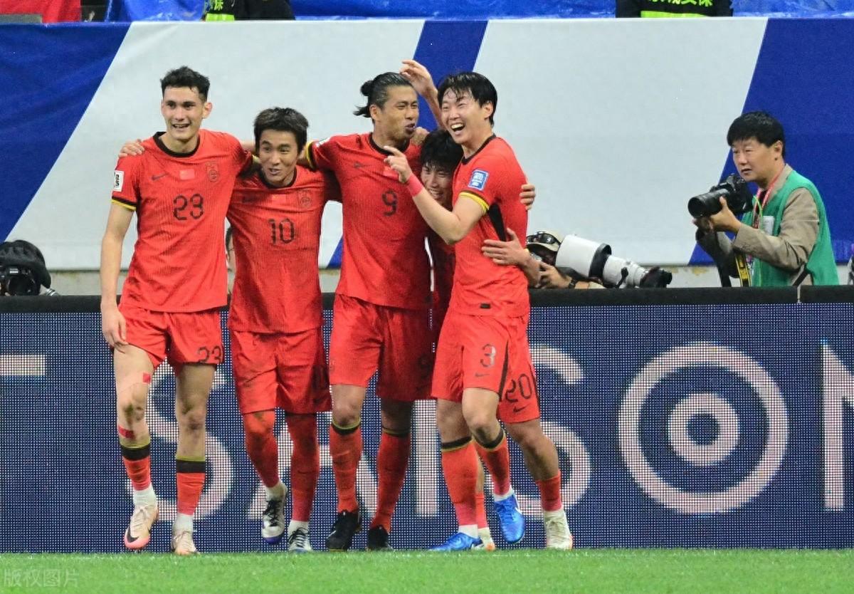 轮换轮首战大捷,球队豪取三分领跑的简单介绍 轮换轮首战大捷,球队豪取三分领跑的简单介绍