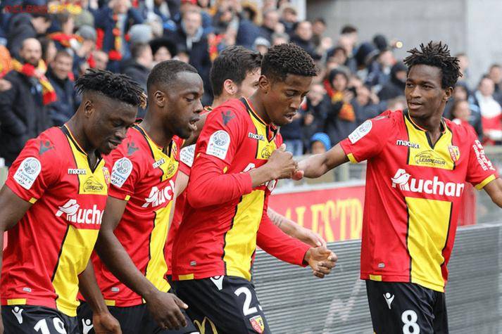 圣埃蒂安客场不败，尼姆防线需加强的简单介绍