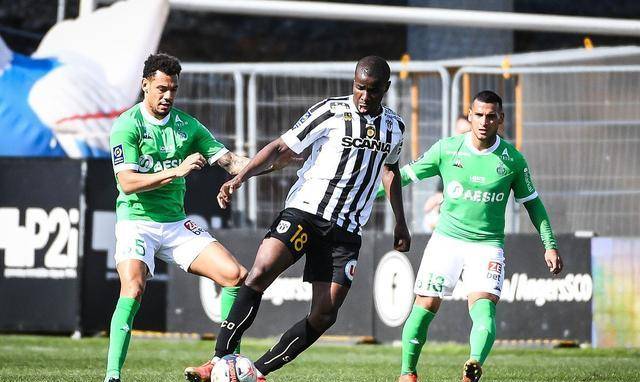 圣埃蒂安客场不败，尼姆防线需加强的简单介绍