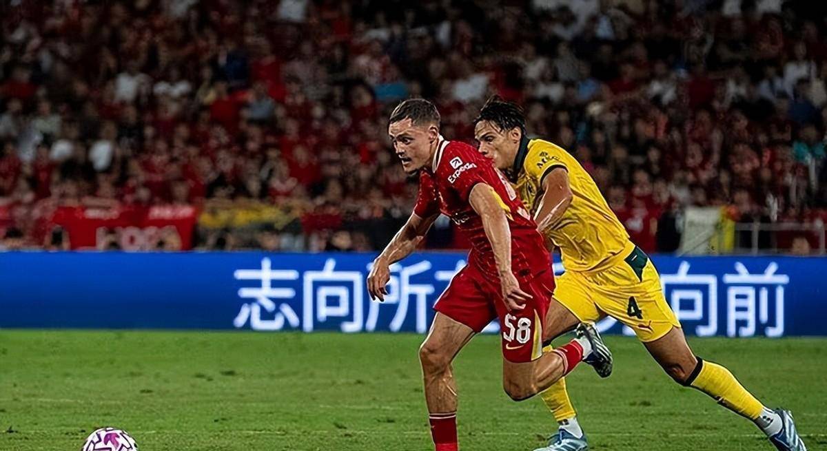 利物浦坠入低谷,主力受伤成隐忧的简单介绍 利物浦坠入低谷,主力受伤成隐忧的简单介绍