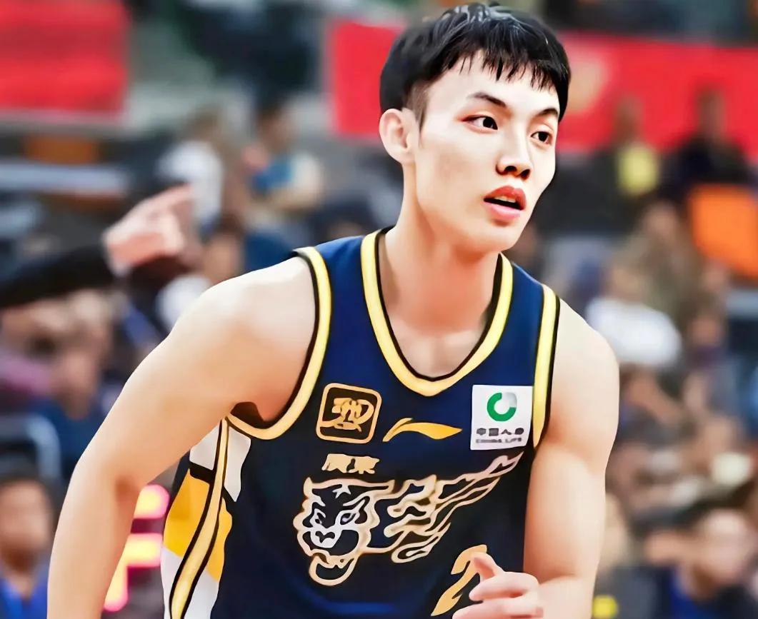 广东黄埔新晋夺冠：势如破竹，霸气侧漏