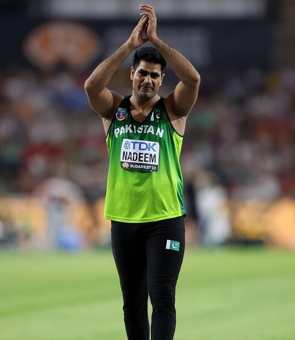 包含印度拳击手不屈不挠,勇夺金牌的词条 包含印度拳击手不屈不挠,勇夺金牌的词条