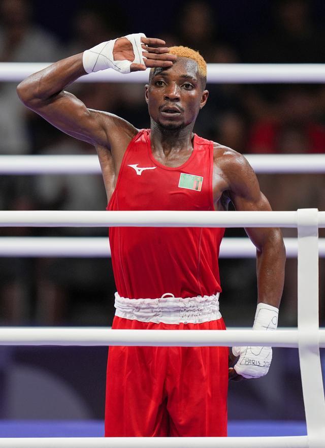 多米尼加共和国拳击选手令人瞩目夺冠的简单介绍