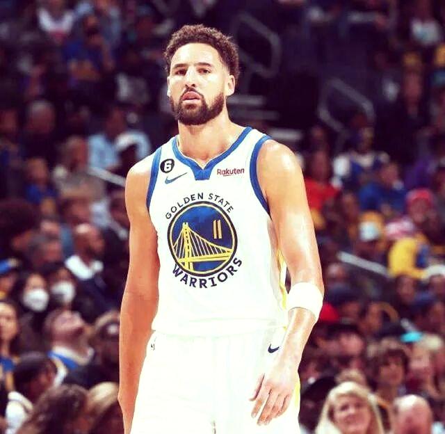 包含黄蜂险胜魔术，结束三连败的词条